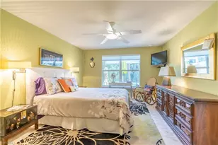 8466 Karina Ct, Naples, FL 34114 - Photo 23