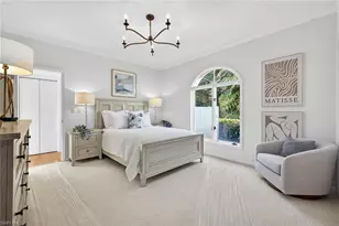 129 Edgemere Way S, Naples, FL 34105 - Photo 37