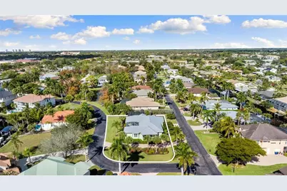 27190 Driftwood Dr, Bonita Springs, FL 34135 - Photo 49