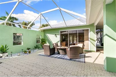 27190 Driftwood Dr, Bonita Springs, FL 34135 - Photo 27