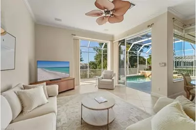 560 Inlet Dr, Marco Island, FL 34145 - Photo 13