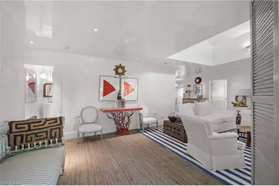 295 6th St N, Naples, FL 34102 - Photo 3