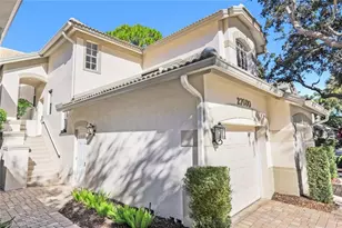 27030 Lake Harbor Ct, Bonita Springs, FL 34134 - Photo 3