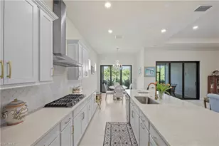 2048 Yellowfin Cir, Naples, FL 34114 - Photo 11