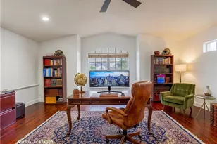 5908 3 Iron Dr, Naples, FL 34110 - Photo 7