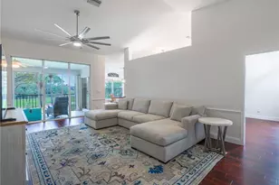 5908 3 Iron Dr, Naples, FL 34110 - Photo 5