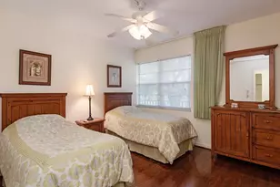 1087 Forest Lakes Dr, Naples, FL 34105 - Photo 9
