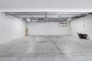 7654 Pebble Creek Cir, Naples, FL 34108 - Photo 19