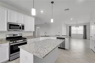 17583 Palmetto Pass Ln, Punta Gorda, FL 33982 - Photo 7