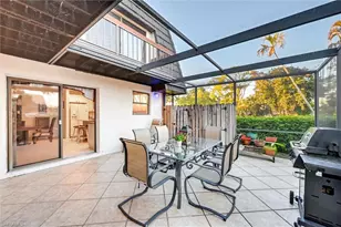 185 Lake Point Ln, Naples, FL 34112 - Photo 13