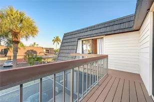 185 Lake Point Ln, Naples, FL 34112 - Photo 21