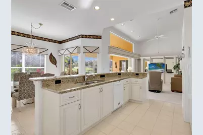 7100 Falcons Glen Blvd, Naples, FL 34113 - Photo 17