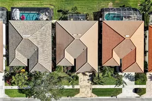 7100 Falcons Glen Blvd, Naples, FL 34113 - Photo 5