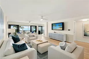 2171 Gulf Shore Blvd N, Naples, FL 34102 - Photo 3