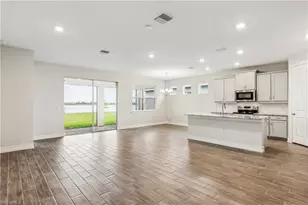 560 Spring Hill Lake Loop, Cape Coral, FL 33993 - Photo 5