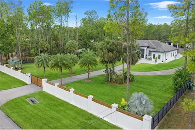 1161 22nd Ave NE, Naples, FL 34120 - Photo 3