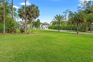 1161 22nd Ave NE, Naples, FL 34120 - Photo 31