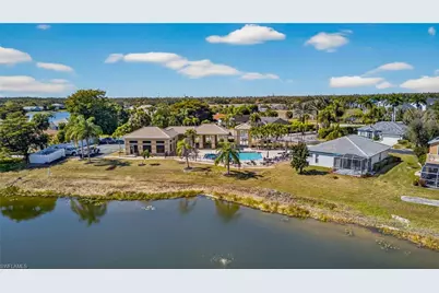 7611 Cameron Cir, Fort Myers, FL 33912 - Photo 39