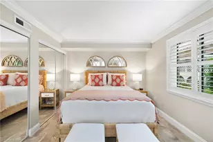 980 7th Ave S, Naples, FL 34102 - Photo 17