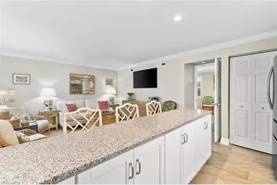 980 7th Ave S #108, Naples, FL 34102 - Photo 15