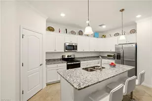 14216 Vindel Cir, Fort Myers, FL 33905 - Photo 7