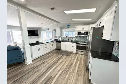 17810 Bryan Ct, Fort Myers Beach, FL 33931 - Photo 9