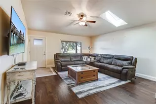 2420 41st Ave NE, Naples, FL 34120 - Photo 7