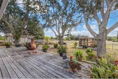 2420 41st Ave NE, Naples, FL 34120 - Photo 29