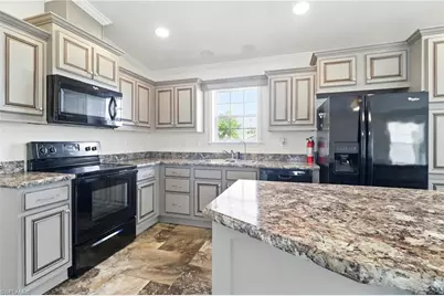 177 Lopez Ln, Chokoloskee, FL 34138 - Photo 9