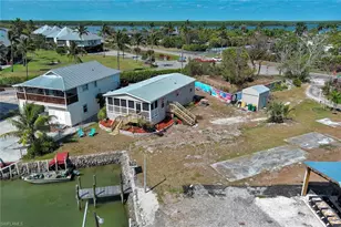 177 Lopez Ln, Chokoloskee, FL 34138 - Photo 31