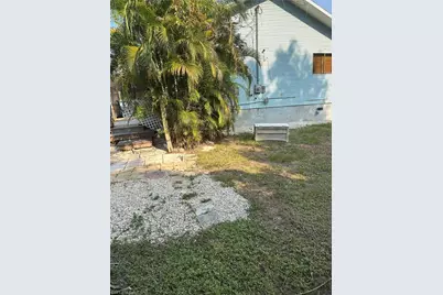 281 Benson St E, Naples, FL 34113 - Photo 7