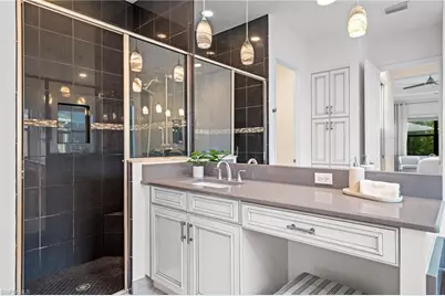 13588 Mandarin Cir, Naples, FL 34109 - Photo 15