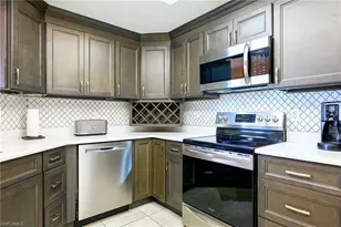 2841 Citrus Lake Dr, Naples, FL 34109 - Photo 9