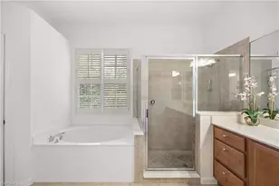 15818 Delaplata Ln, Naples, FL 34110 - Photo 19