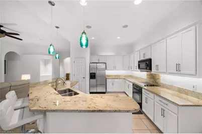 15818 Delaplata Ln, Naples, FL 34110 - Photo 11