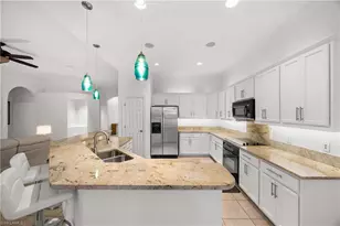 15818 Delaplata Ln, Naples, FL 34110 - Photo 11