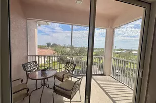 15901 Royal Pointe Ln, Fort Myers, FL 33908 - Photo 7