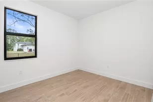 2737 48th Ave NE, Naples, FL 34120 - Photo 15