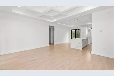 2737 48th Ave NE, Naples, FL 34120 - Photo 5