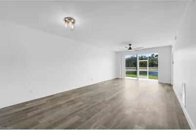 3250 Cypress Glen Way #402, Naples, FL 34109 - Photo 9