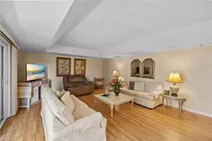 817 Teryl Rd, Naples, FL 34112 - Photo 15