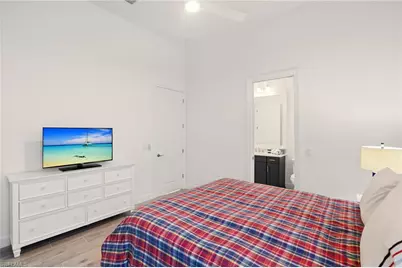 11420 Canal Grande Dr, Fort Myers, FL 33913 - Photo 23