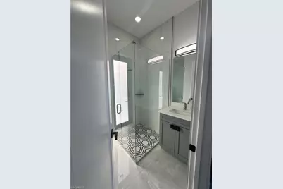 3905 23rd St SW, Fort Myers, FL 33976 - Photo 9