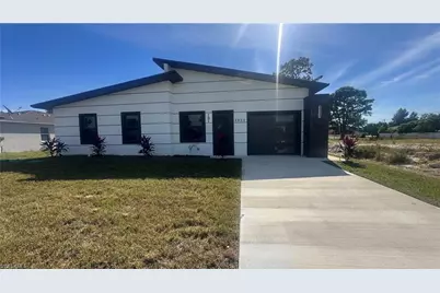 3905 23rd St SW, Fort Myers, FL 33976 - Photo 1