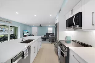 1155 Sandpiper St, Naples, FL 34102 - Photo 9