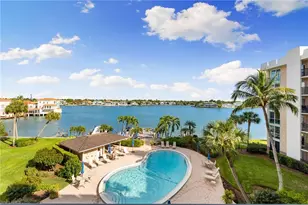 3500 Gulf Shore Blvd N, Naples, FL 34103 - Photo 29