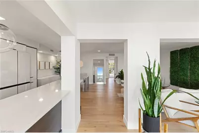 3500 Gulf Shore Blvd N #406, Naples, FL 34103 - Photo 5