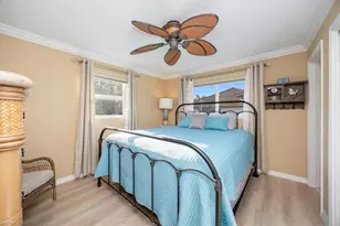 780 10th Ave S, Naples, FL 34102 - Photo 9