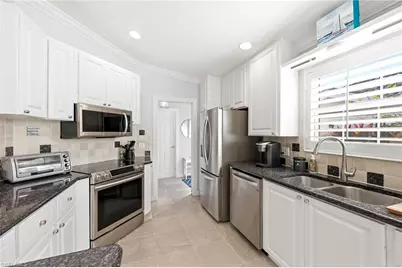 7527 Novara Ct, Naples, FL 34114 - Photo 7