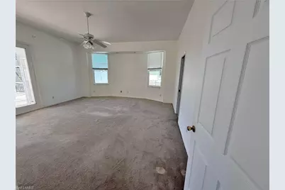 2124 Cornwallis Pkwy, Cape Coral, FL 33904 - Photo 17